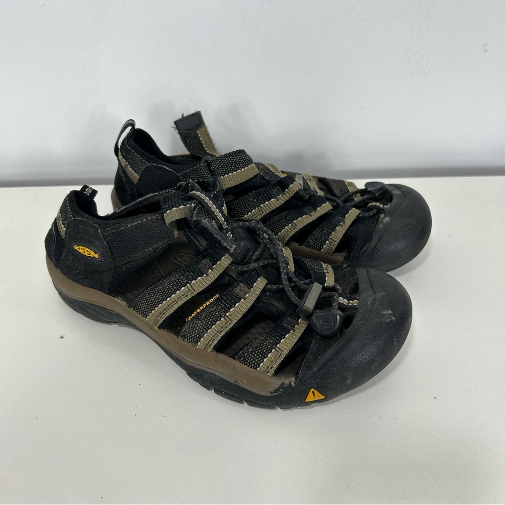 Keen Black and Tan Sandals